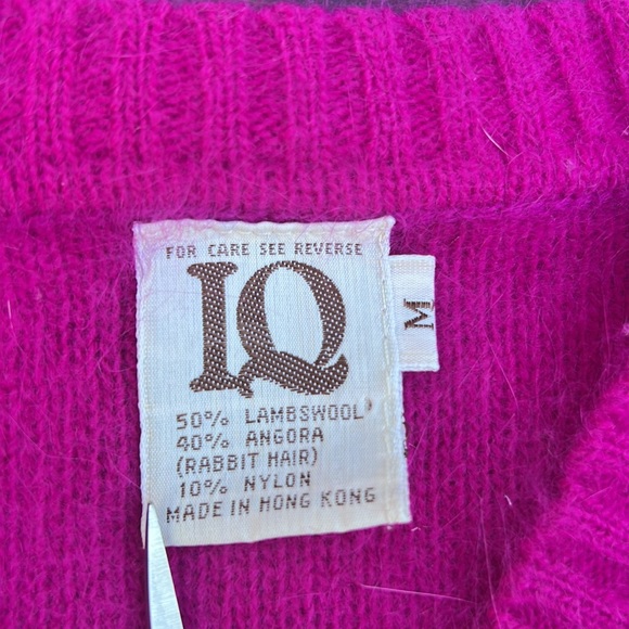 Barbie-core bright pink super soft angora & wool VTG retro v-neck sweater size M - Picture 5 of 8